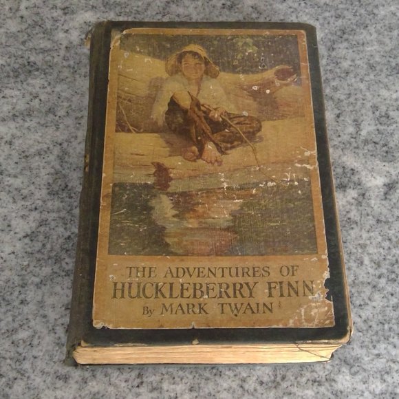 Vintage Other - Vintage 1923 Edition of Mark Twain Book